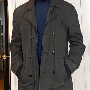 Double breast Marc Ecko Trench coat